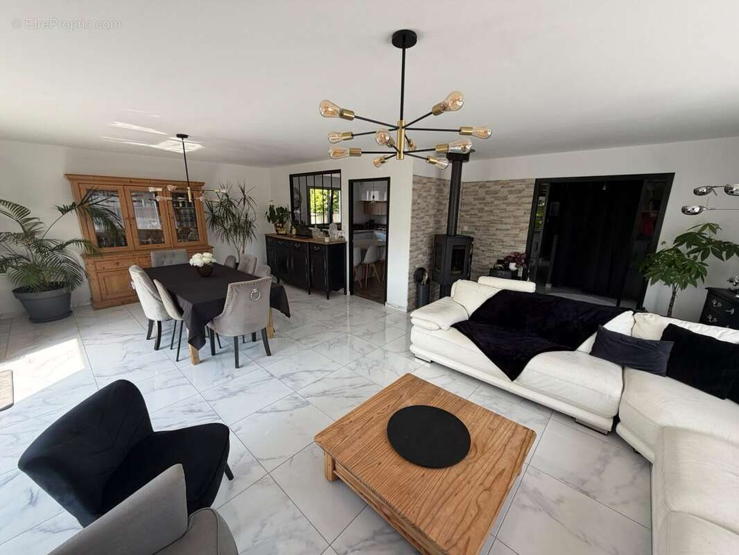 Maison 164 m² à Brest  - photo 4