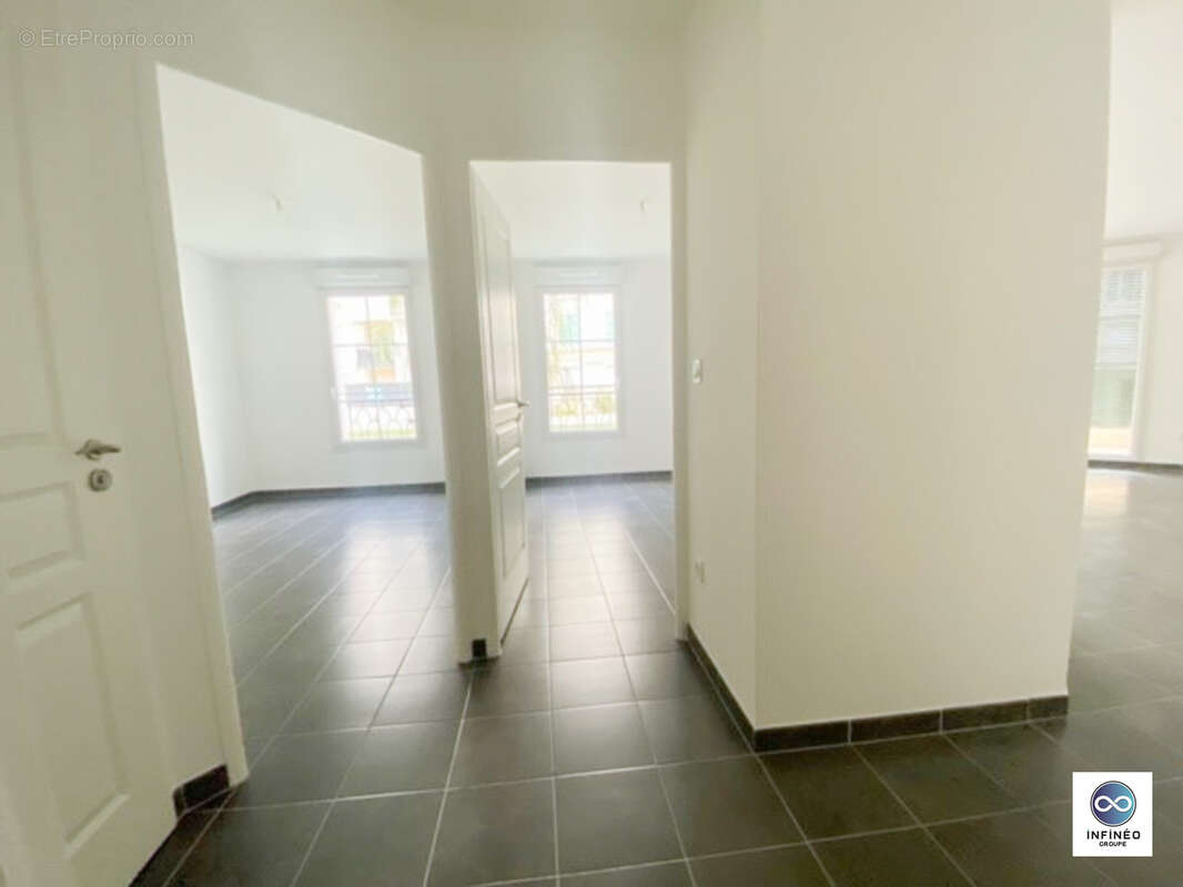 Appartement à LE PLESSIS-ROBINSON