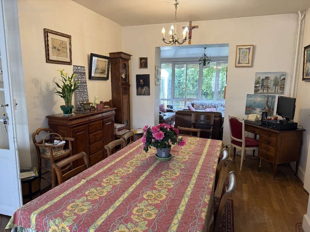 Maison à CHAMPIGNY-SUR-MARNE