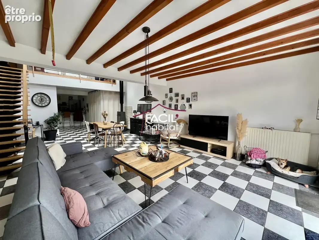 Ancienne rénovée , esprit LOFT , 2 chambres et mezzanine - photo 2