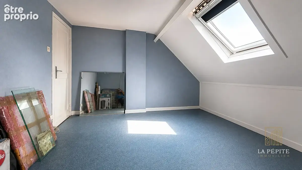 Maison rénovée- 3 chambres- cour bien exposée - photo 16