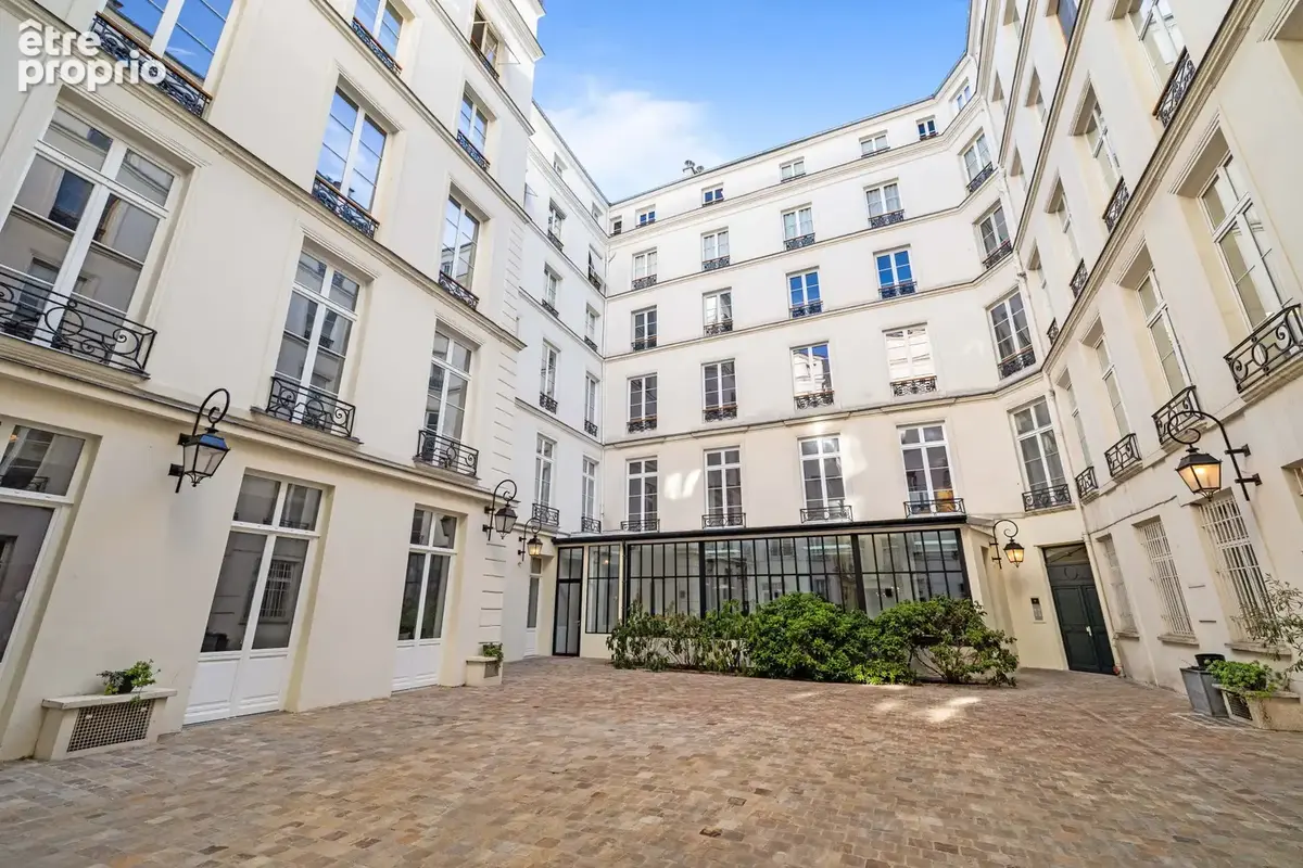 Appartement d'exception à fort potentiel à Paris 1er ! - photo 6