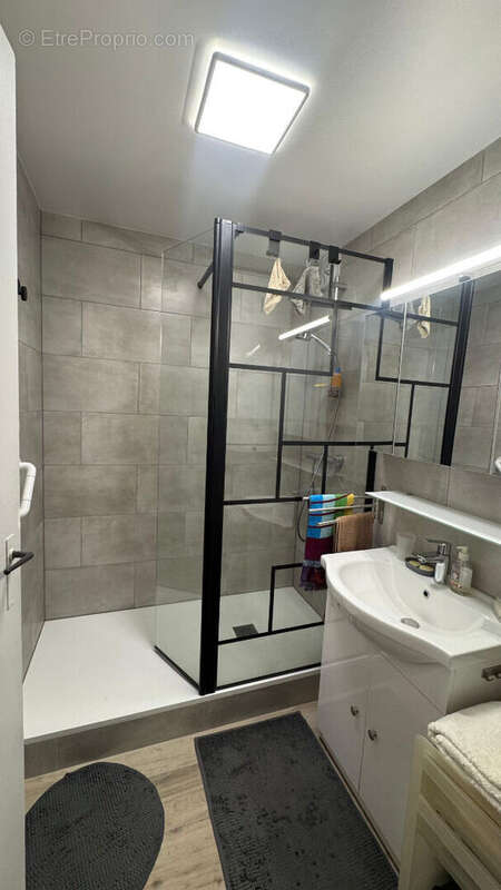 Appartement à CLICHY