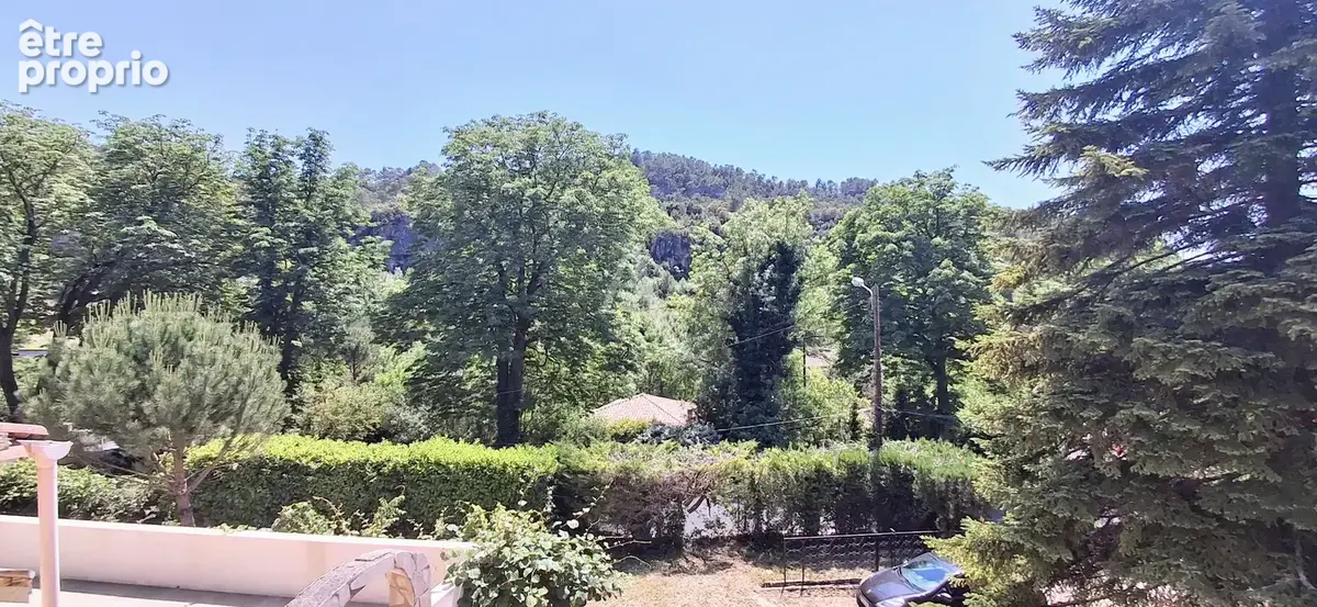 Villa avec piscine, garage et terrain BEDARIEUX - photo 4