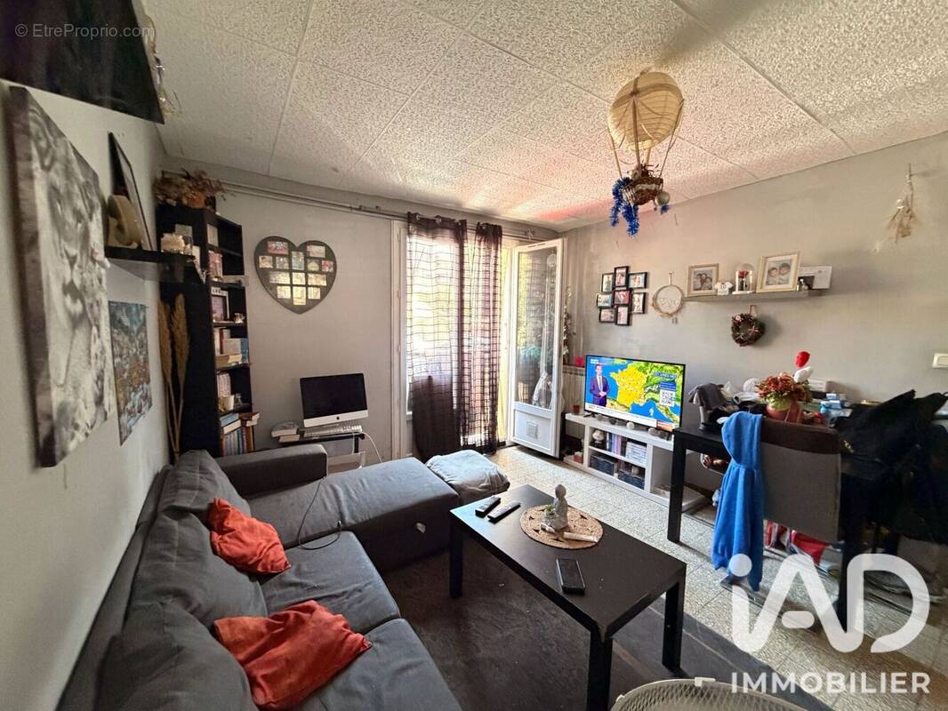 Photo 1 - Appartement à MARSEILLE-10E