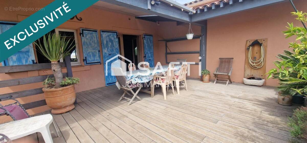 Photo 1 - Appartement à COGOLIN
