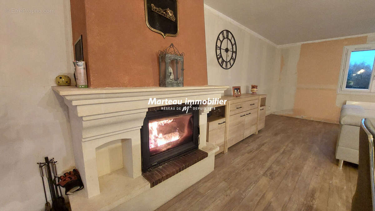 Maison à PONTVALLAIN