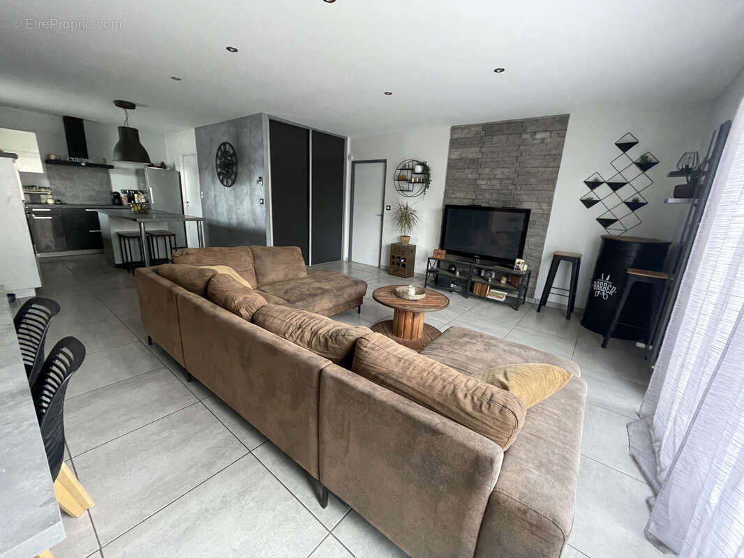 Maison à VENDAT