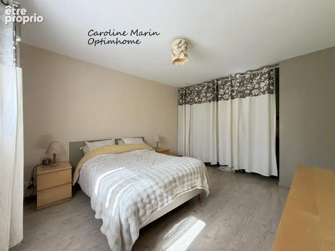 Maison familiale de 170 m² au cœur de Beuzeville – Beaux volumes, vie de plain-pied et jardin sans vis-à-vis - photo 11