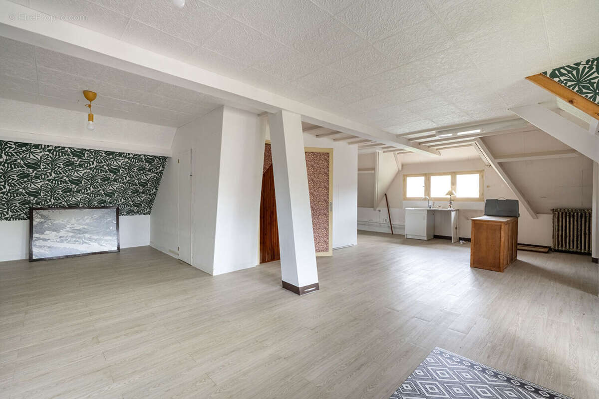 Maison Conflans Sainte Honorine 7 pièce(s) 187.67 m2 - photo 11