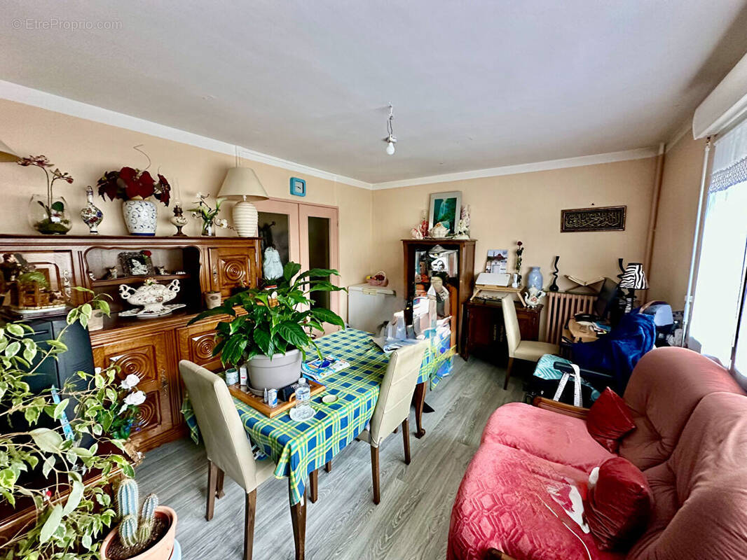 Appartement à LAVAL