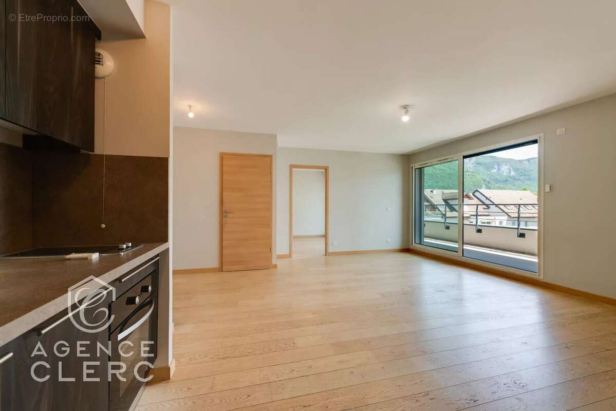 Appartement à ANNECY-LE-VIEUX