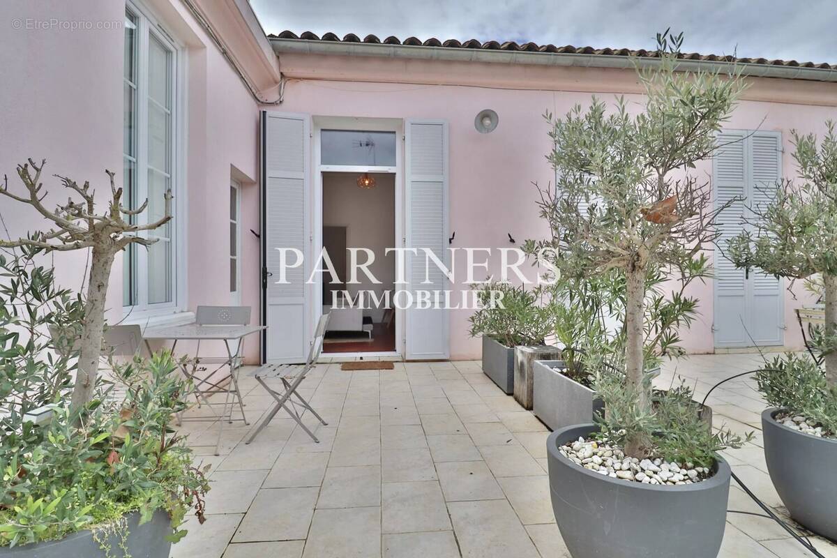 Appartement à AIX-EN-PROVENCE