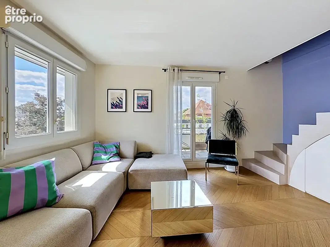 Dernier étage, terrasse ouest , 106m² au sol - photo 2