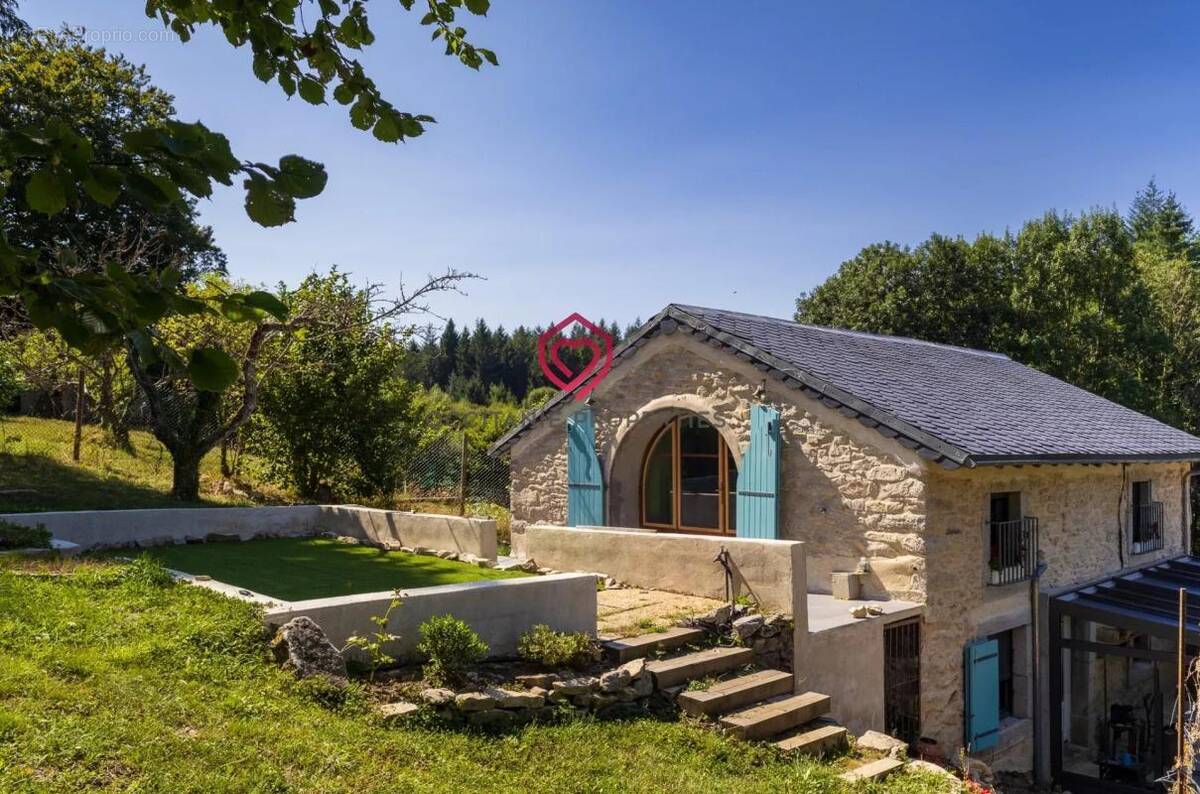 Maison à CUXAC-CABARDES