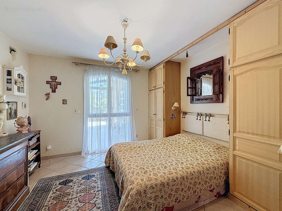 Maison à SIX-FOURS-LES-PLAGES