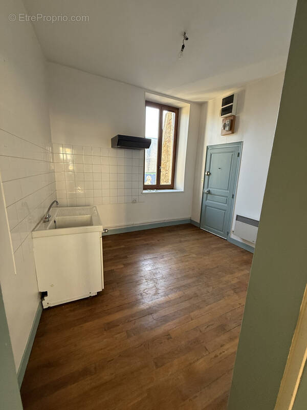 Appartement à MOULINS