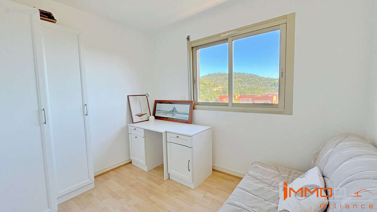 Appartement à MANDELIEU-LA-NAPOULE