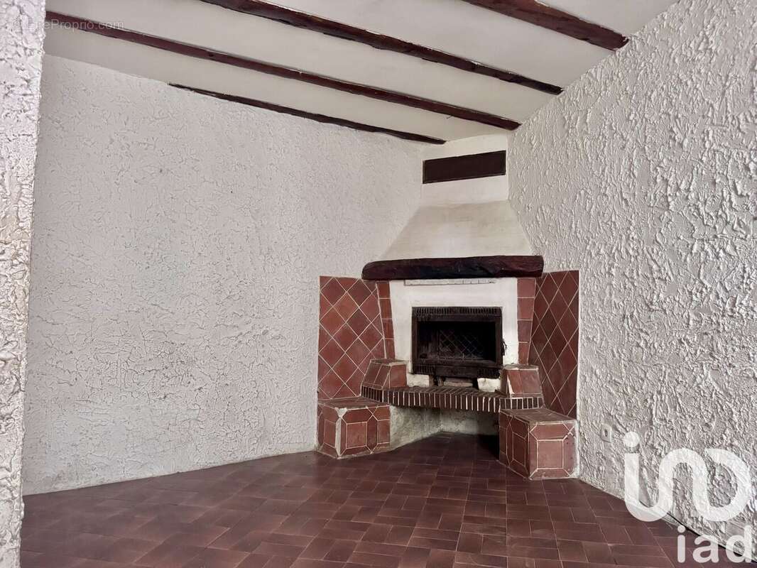 Photo 4 - Maison à LATOUR-DE-FRANCE