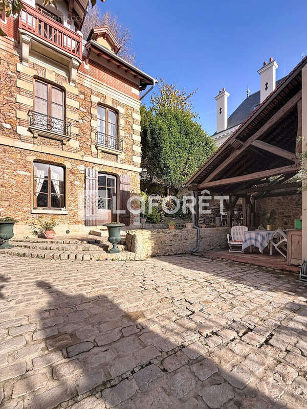 Maison à YERRES