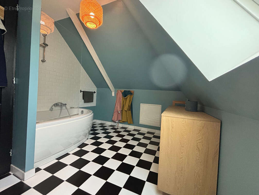 Chateau gontier  4 chambres - photo 12