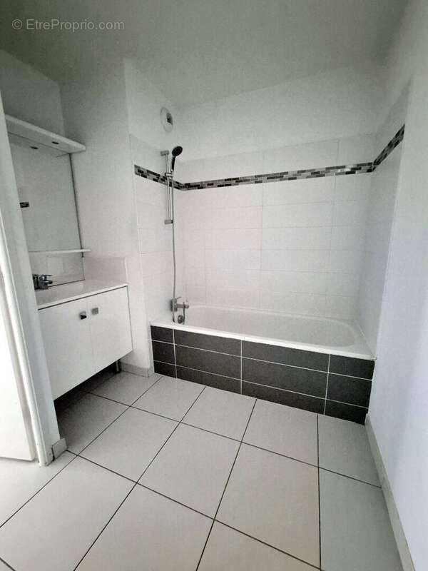 Appartement à ELANCOURT