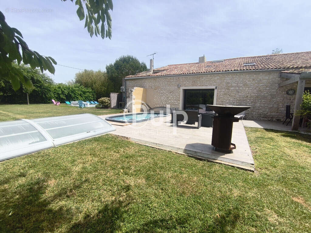 Maison à LE GUA