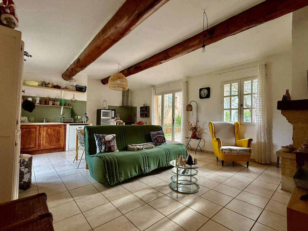 Maison à CHATEAURENARD