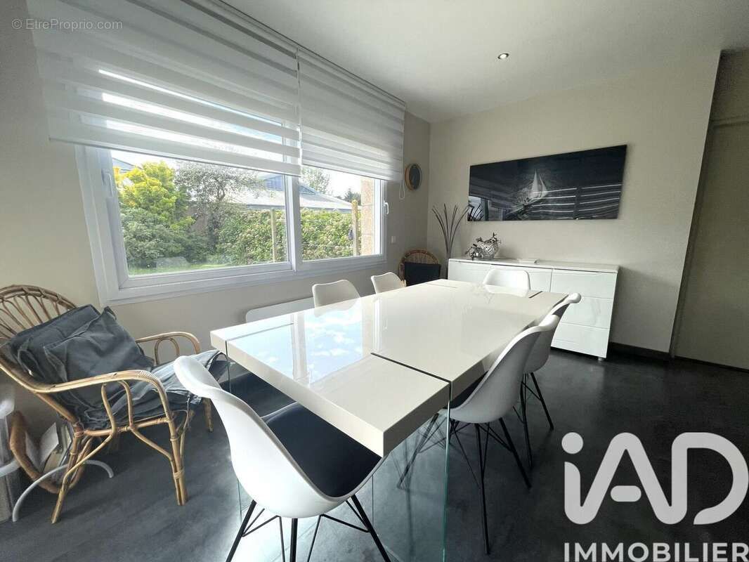 Maison 137 m² à Perros-Guirec  - photo 8