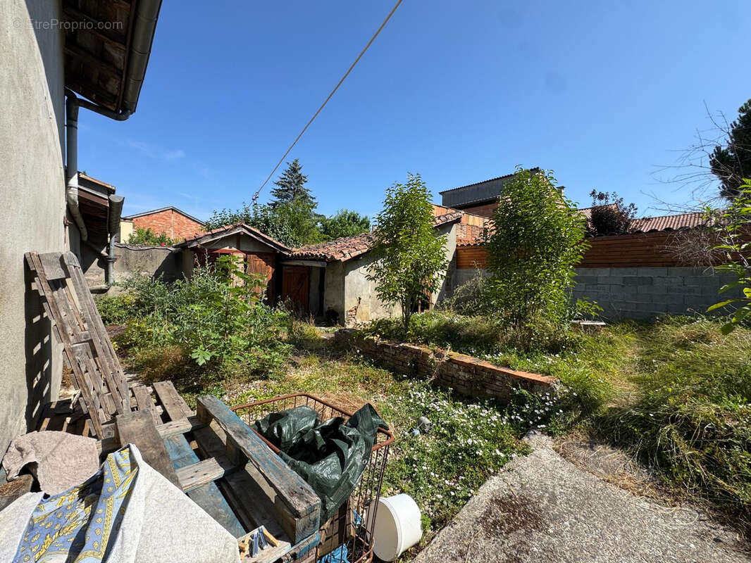 Maison à CASTELSARRASIN