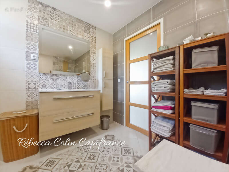 Maison à SAINT-CREPIN-D'AUBEROCHE