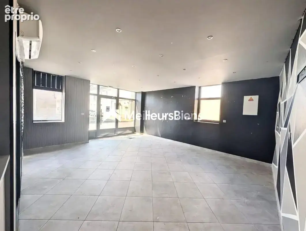 Immeuble 108 m² à Châteaudun 28200 avec local commercial et habitation - photo 7
