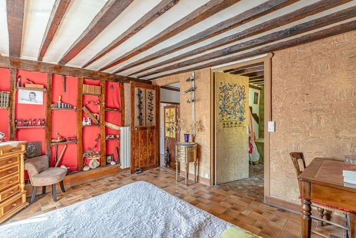 Maison à MONTGE-EN-GOELE