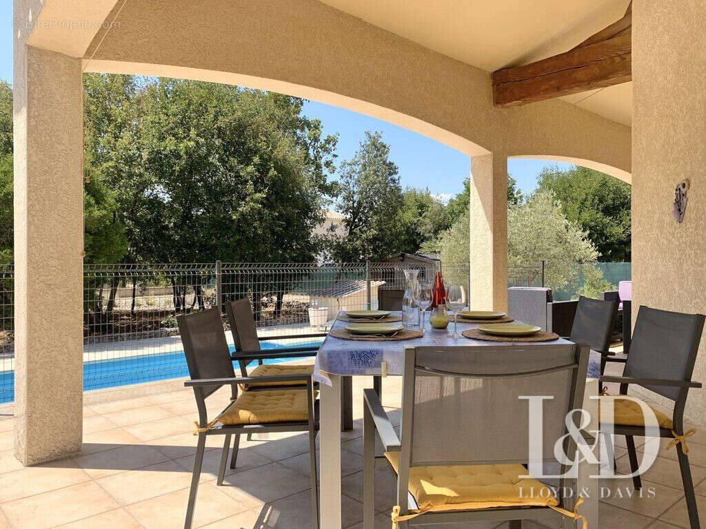 Maison à MEJANNES-LE-CLAP