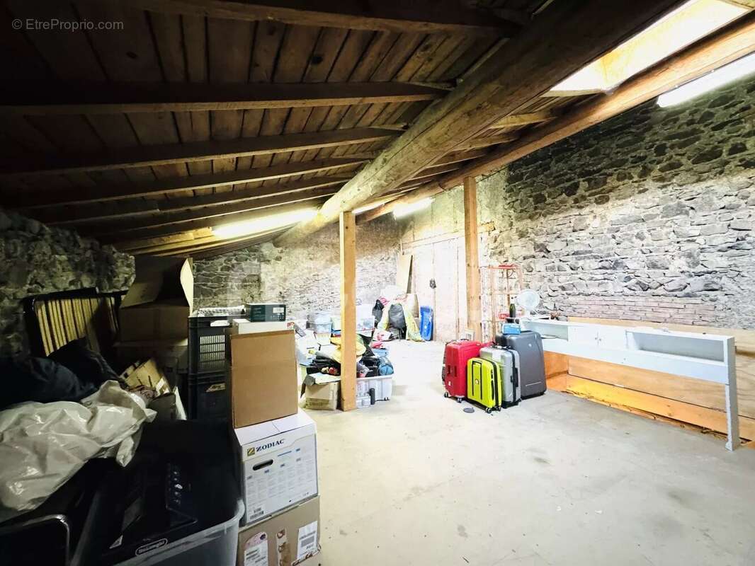 Maison à CHATEAUGAY