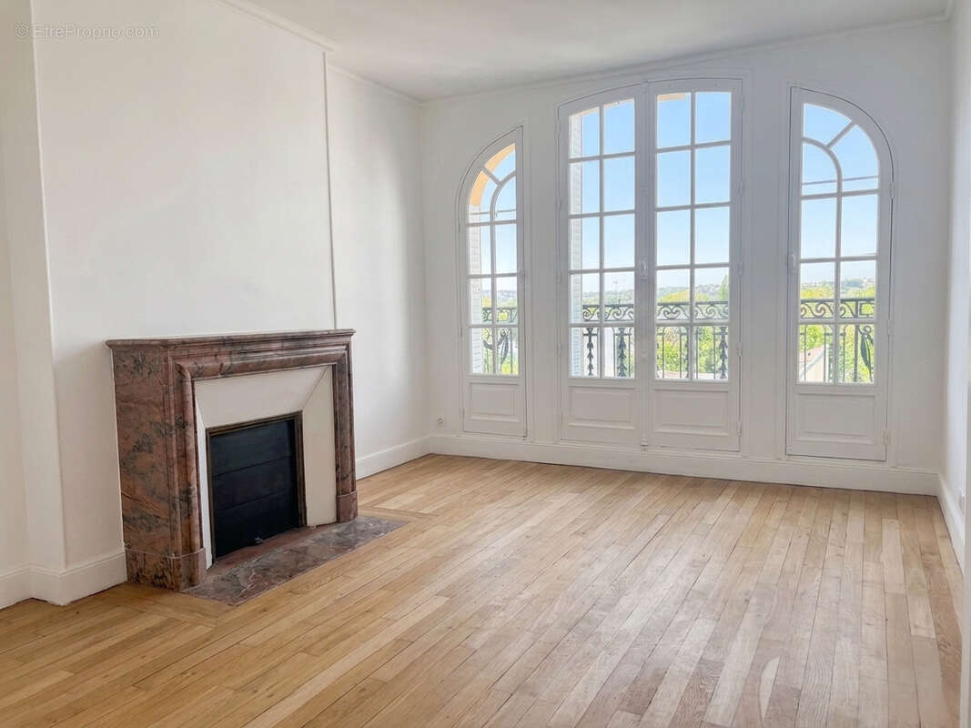 Appartement à LE VESINET