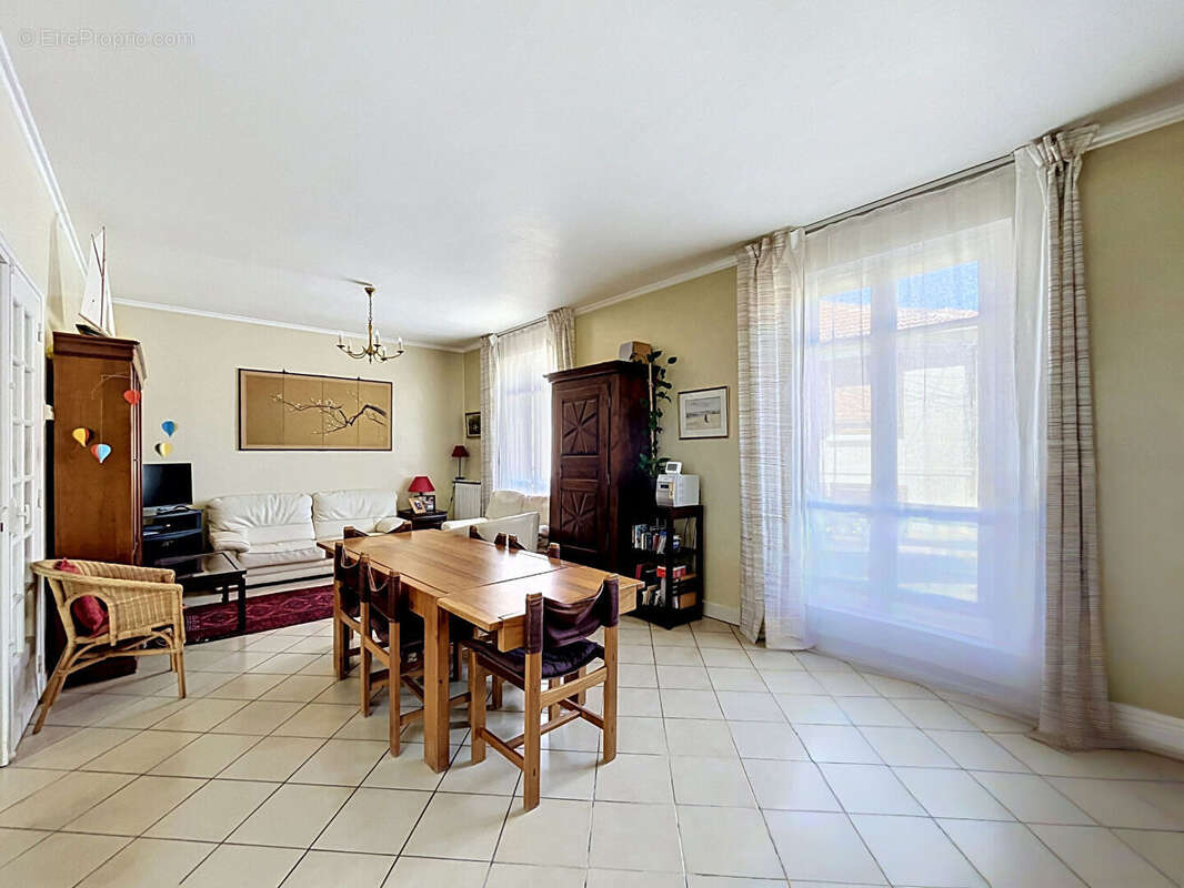 Maison à LONGPONT-SUR-ORGE