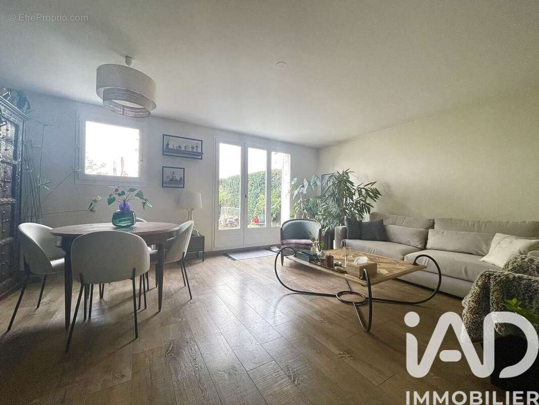 Photo 6 - Maison à TAVERNY