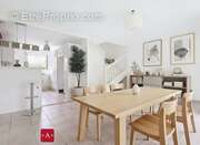 Maison à SAINT-SULPICE