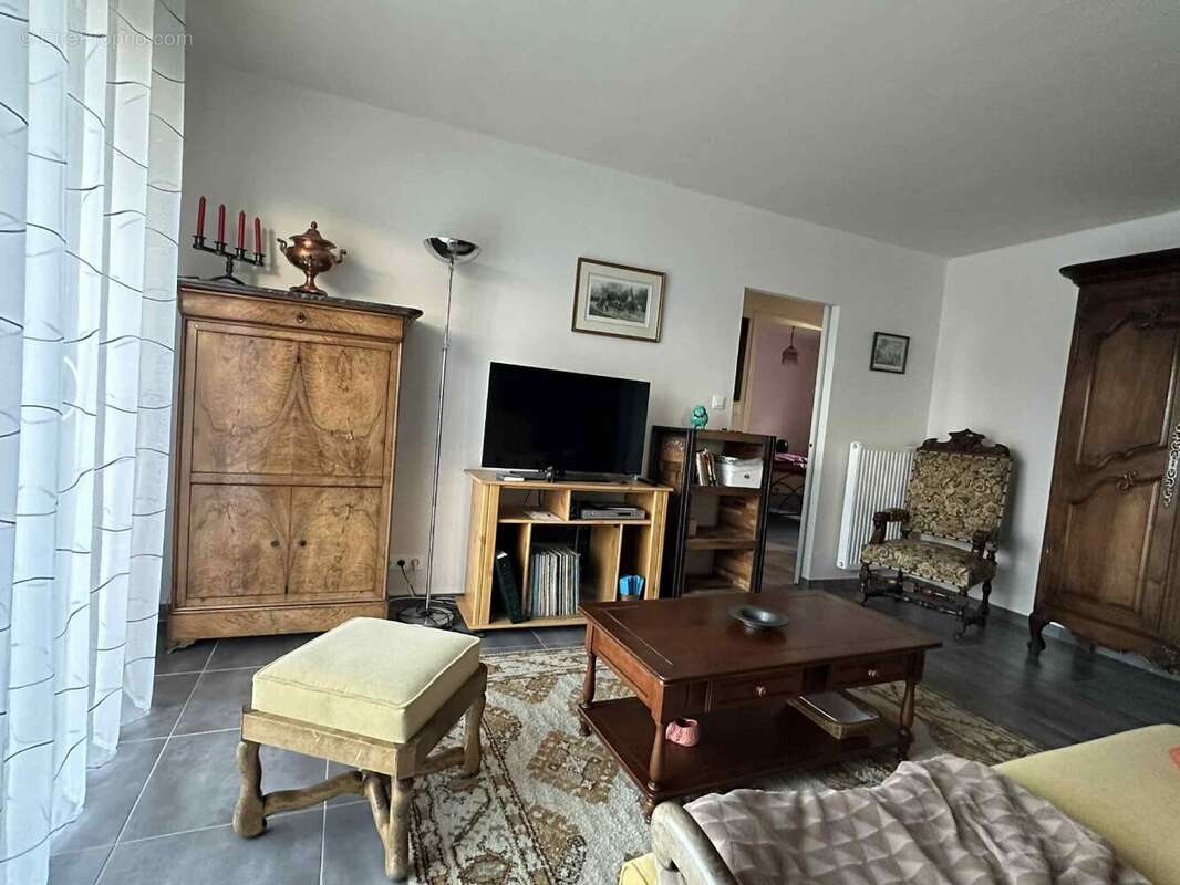 Maison à LA TESSOUALLE