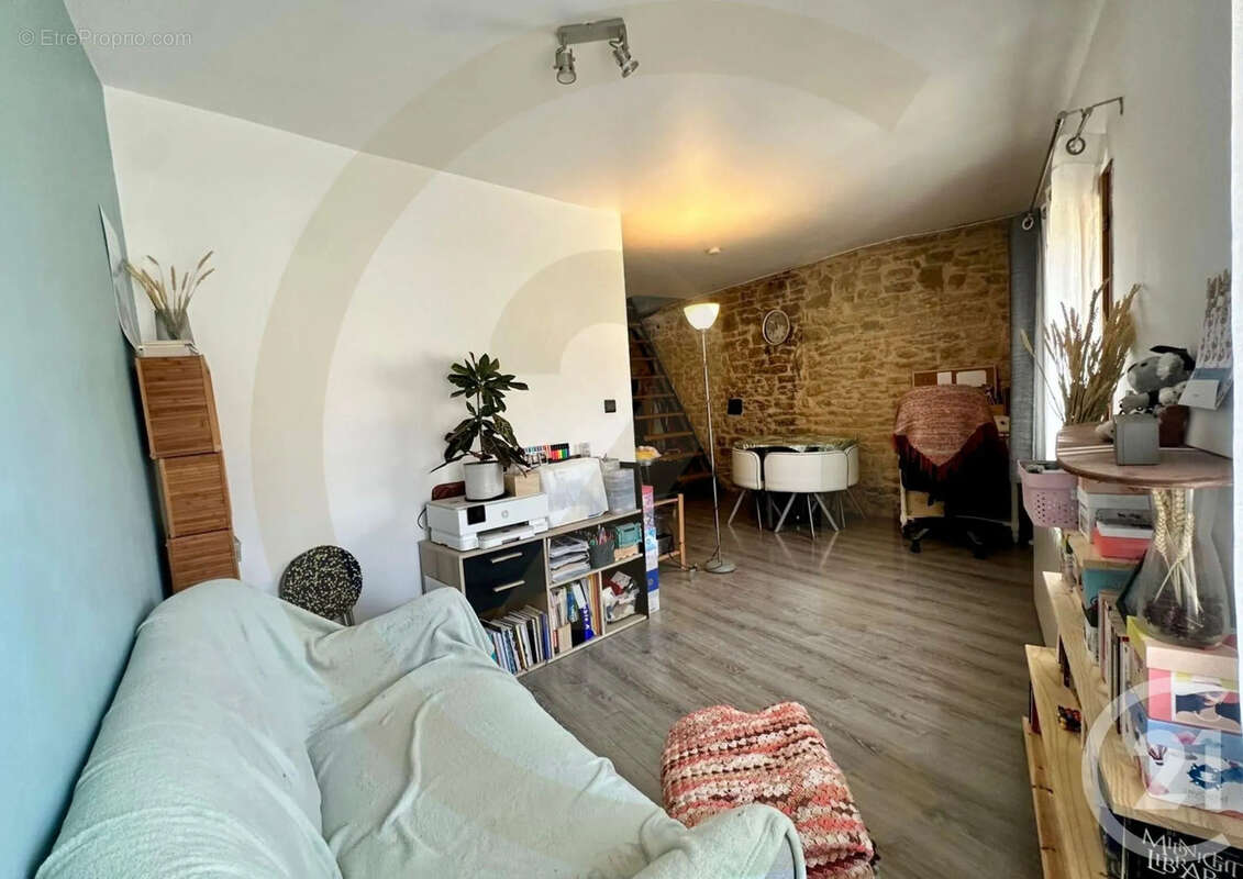 Appartement à BOURGOIN-JALLIEU