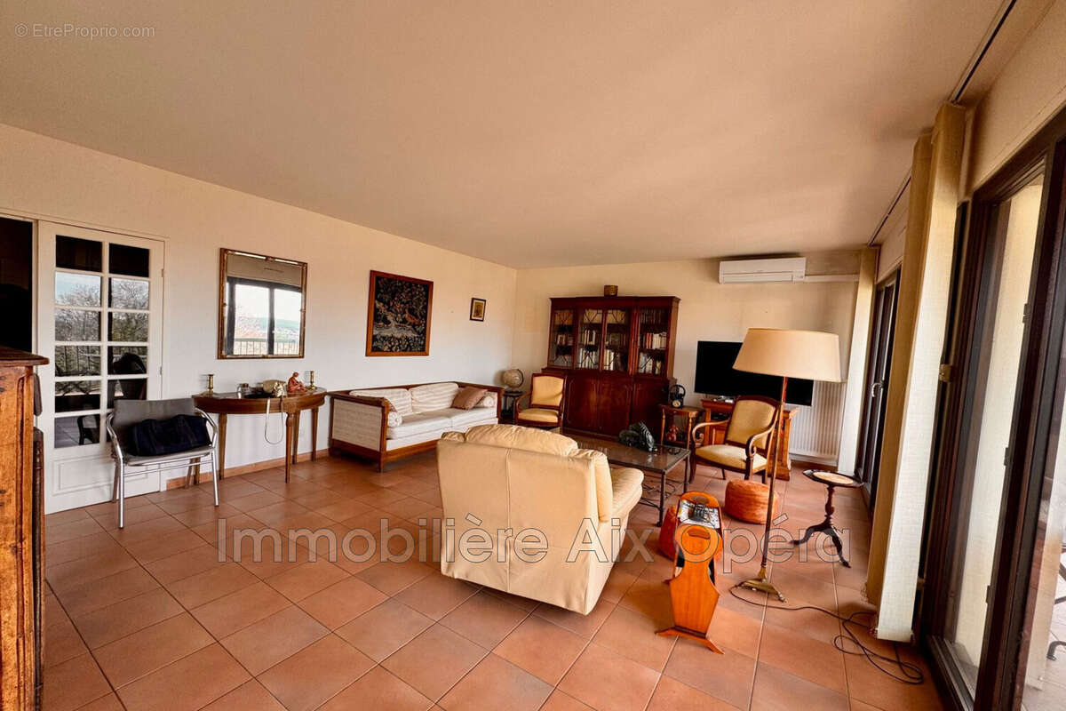 Appartement à AIX-EN-PROVENCE