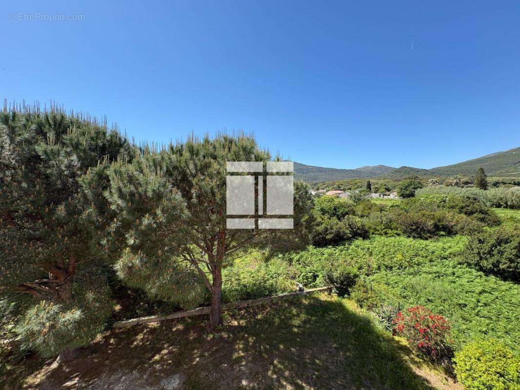 Appartement à TOMINO