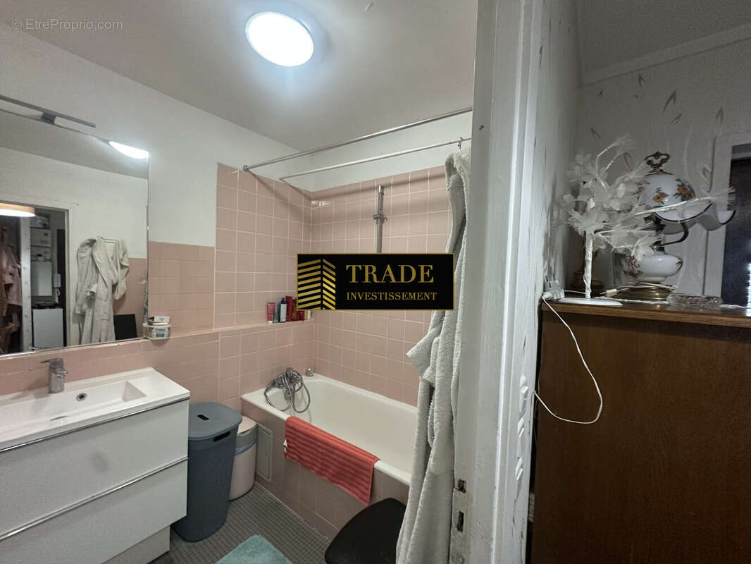 Appartement 51 m² à Paris-11e  - photo 7