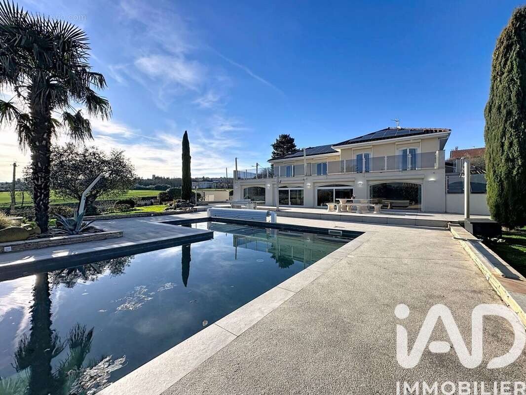 Photo 2 - Maison à SAINT-MARTIN-LA-PLAINE