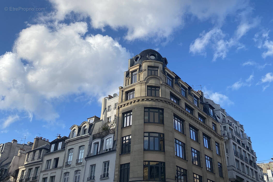 Commerce à PARIS-3E