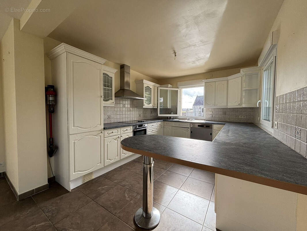 Maison à SAINT-COME-DE-FRESNE