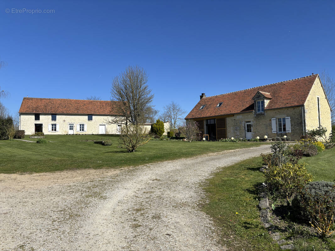 Maison à LE PIN-LA-GARENNE