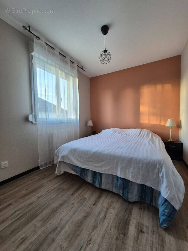 Appartement à AHUY