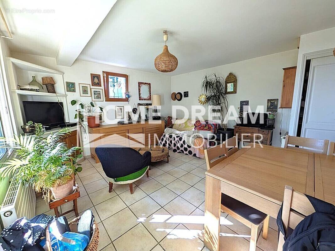 Appartement à VENCE